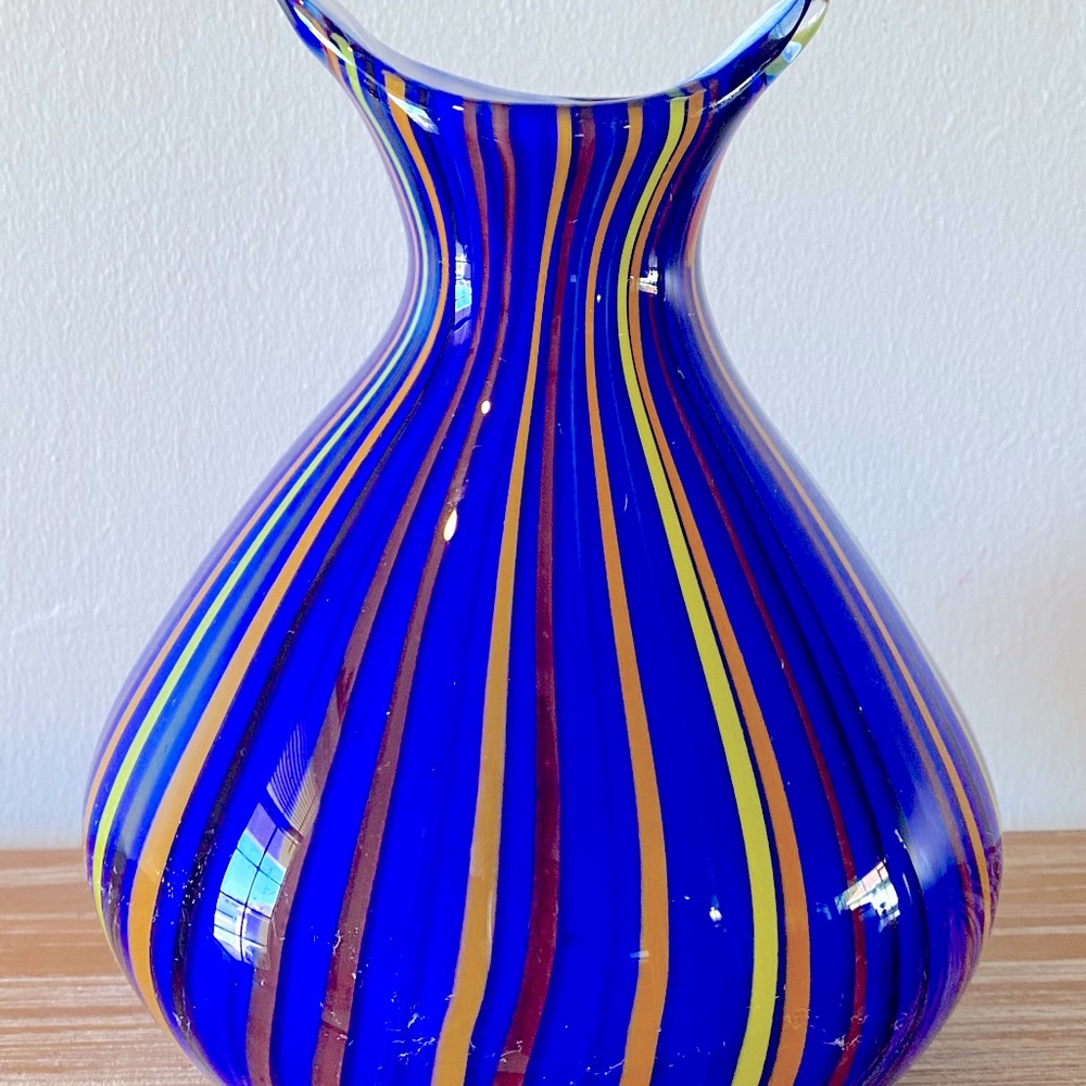 Vintage Art Glass Bouquet Vase